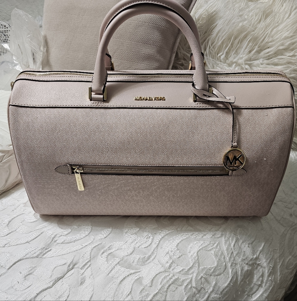 Michael Kors Light Pink Jet Set Travel Extra  Large  Signature Logo Weekend Bag